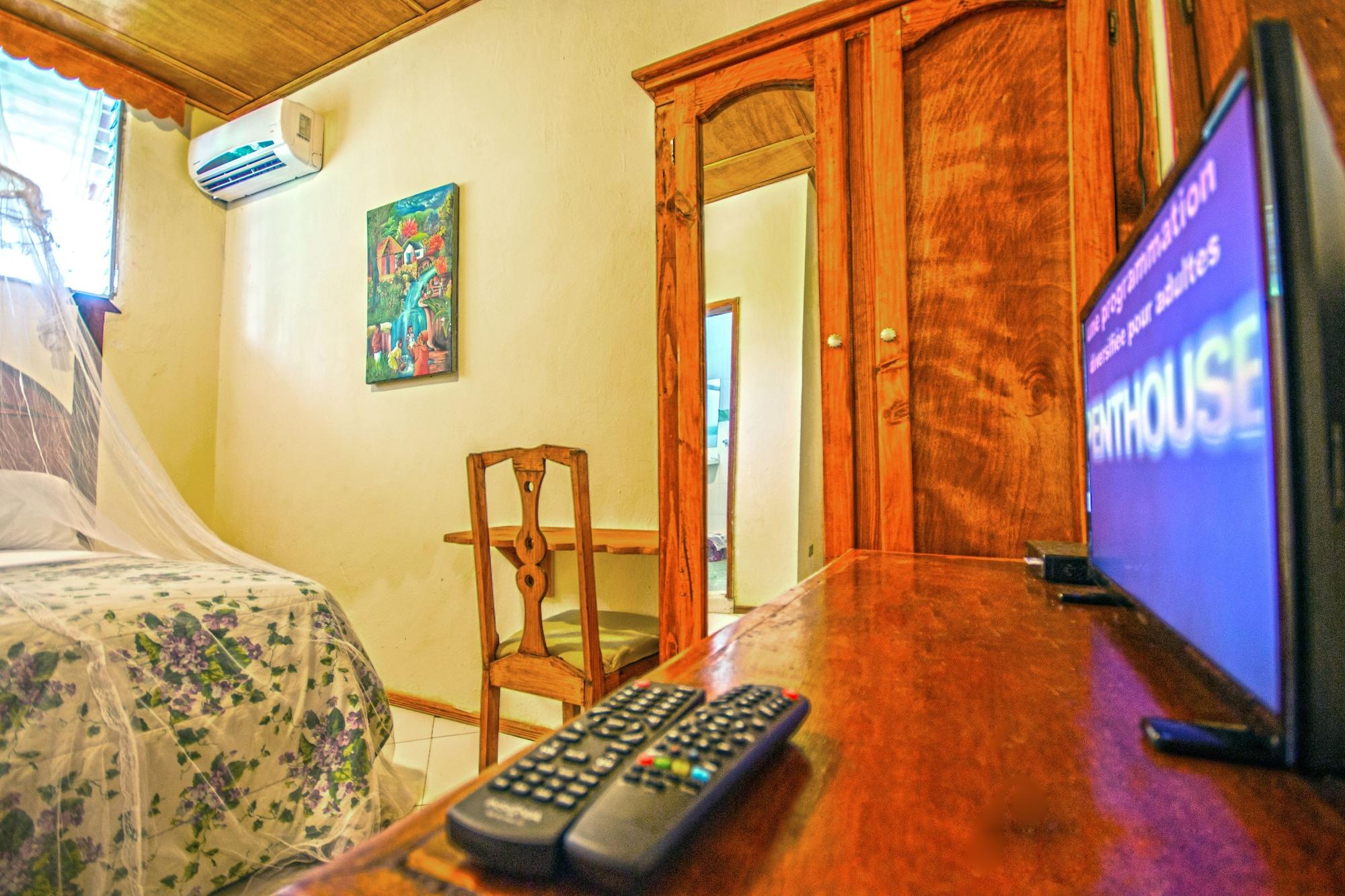Pacot Breeze Hotel Musseau Εξωτερικό φωτογραφία