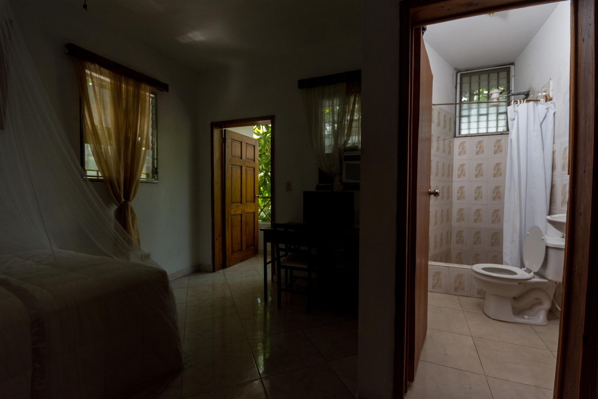 Pacot Breeze Hotel Musseau Εξωτερικό φωτογραφία