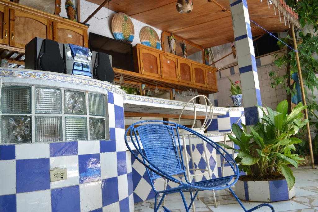 Pacot Breeze Hotel Musseau Εξωτερικό φωτογραφία