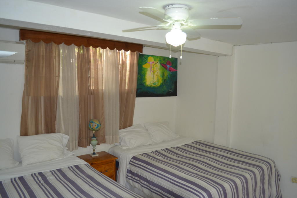 Pacot Breeze Hotel Musseau Δωμάτιο φωτογραφία
