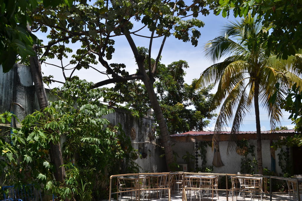 Pacot Breeze Hotel Musseau Εξωτερικό φωτογραφία