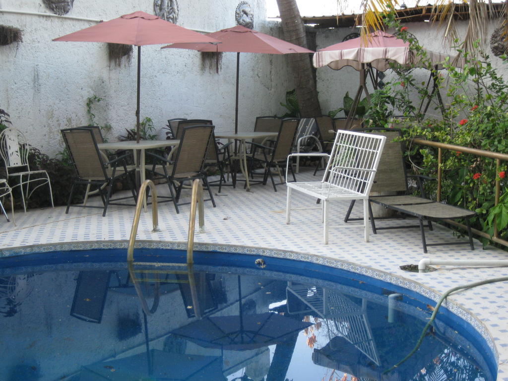 Pacot Breeze Hotel Musseau Εξωτερικό φωτογραφία