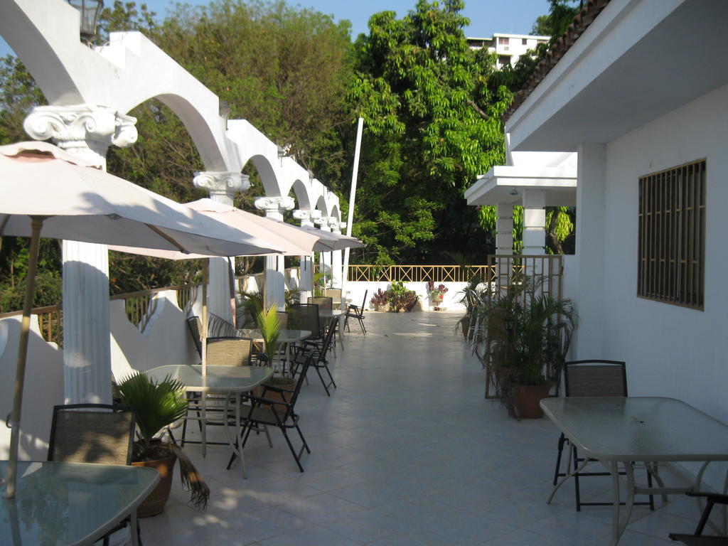 Pacot Breeze Hotel Musseau Εξωτερικό φωτογραφία