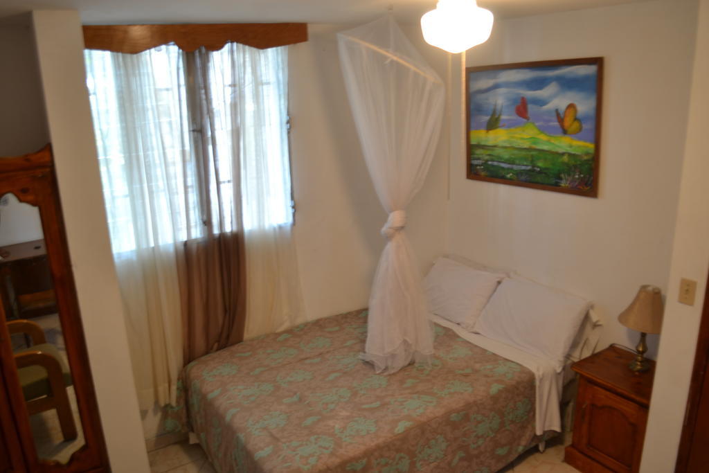 Pacot Breeze Hotel Musseau Δωμάτιο φωτογραφία