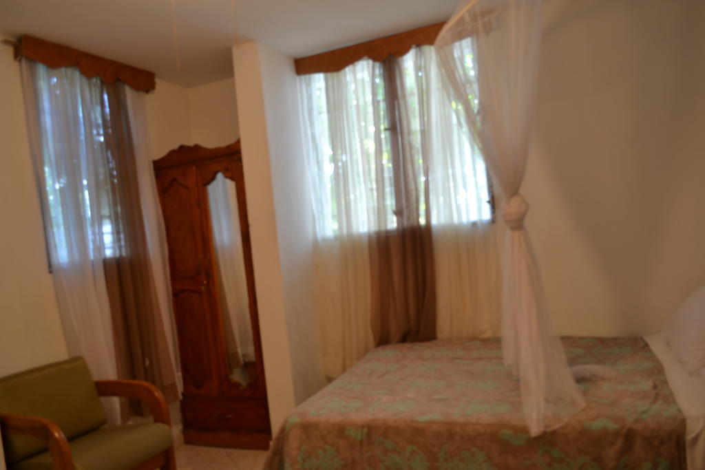 Pacot Breeze Hotel Musseau Εξωτερικό φωτογραφία